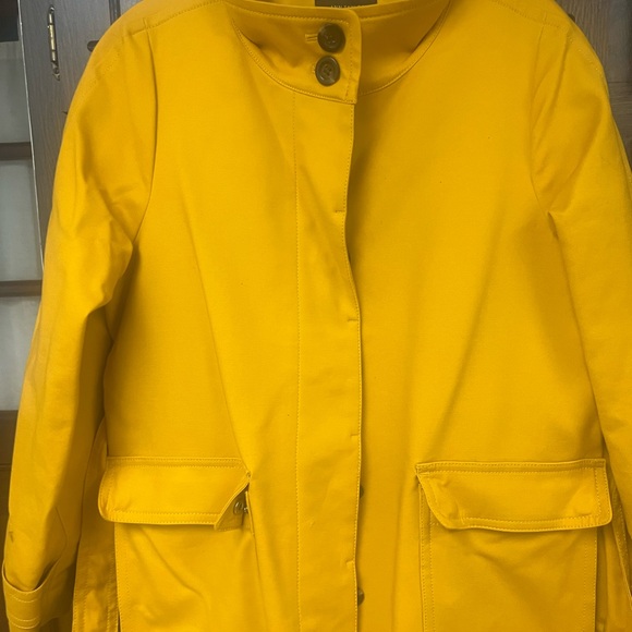 Woman’s - Picture 2 of 11